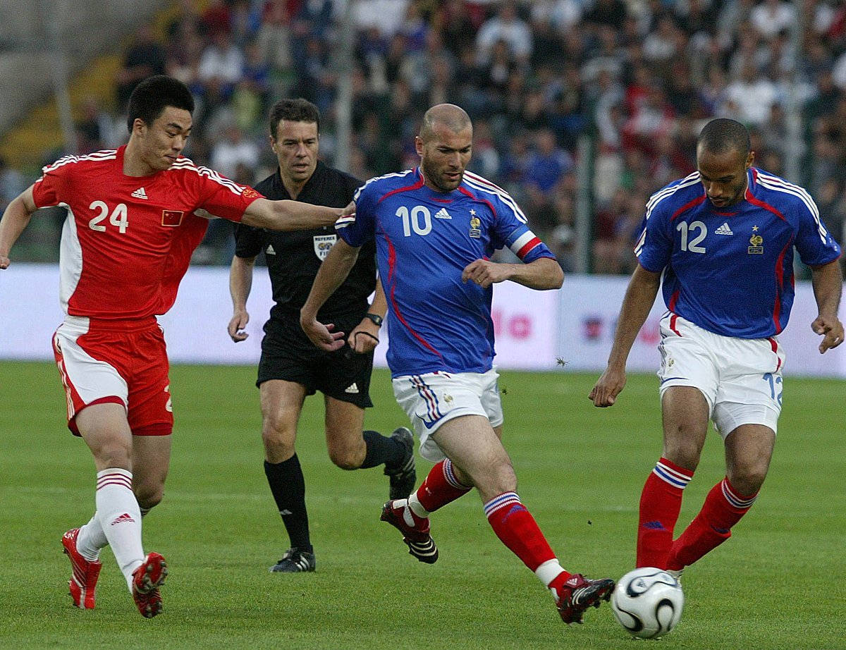 西班牙强势秘鲁，萨内制霸全场