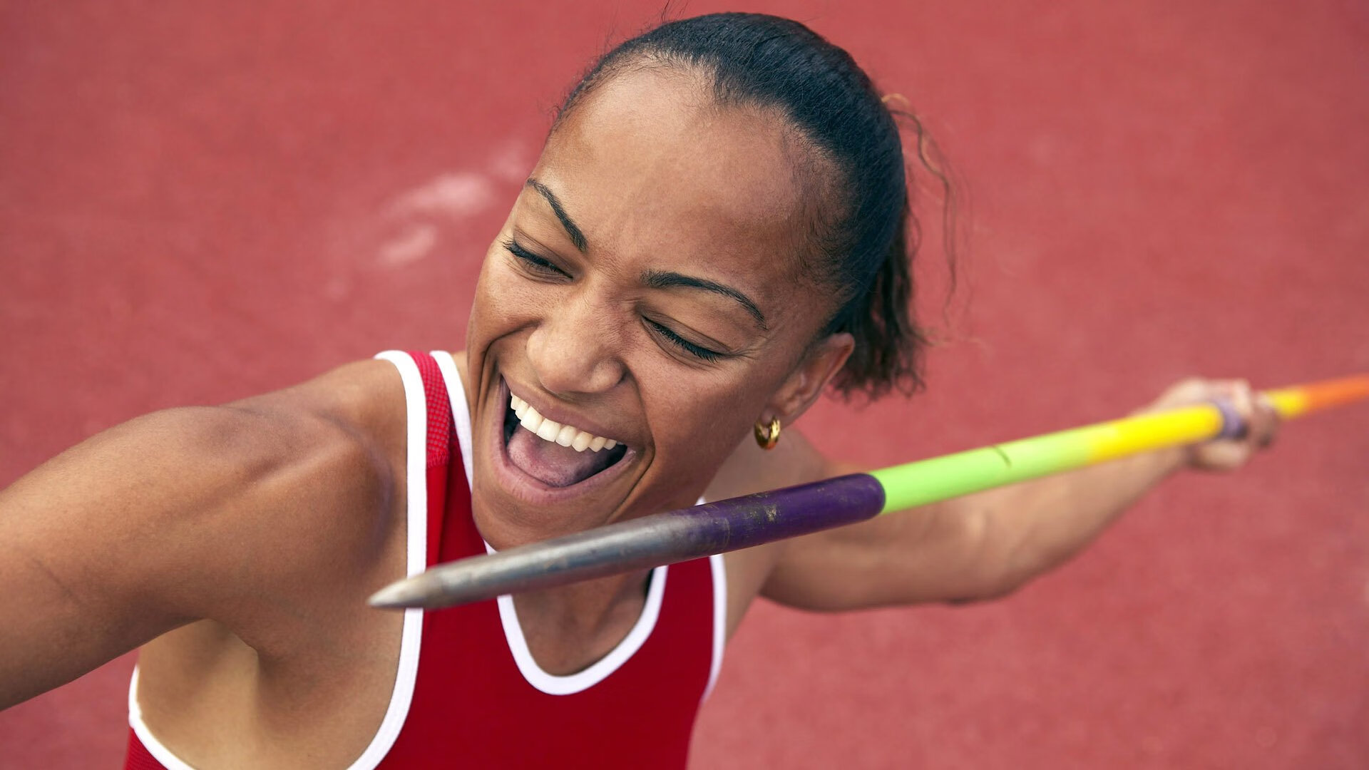 高峰时刻，从团队铁壁到个人神迹，见证赛场统治力的不同维度